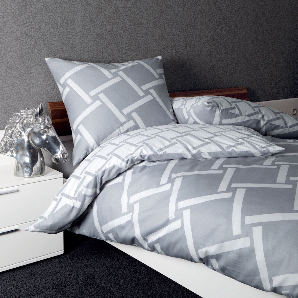 bettwaesche janine silber gestreift mako satin wende