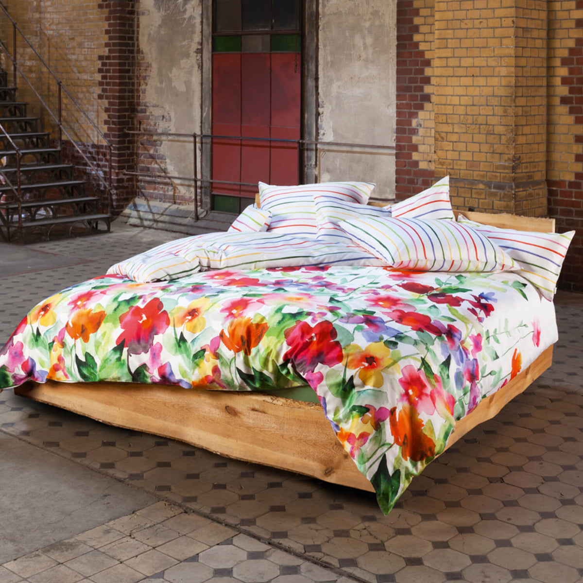 Estella Bettgarnitur Aquarell 4703 985 Bunt Blumen Geblümt Streifen