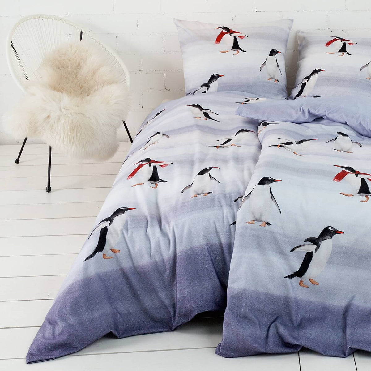 Estella Bettwäsche Pingu 4400 820 Silber Pinguine Winter Kuschelflanell