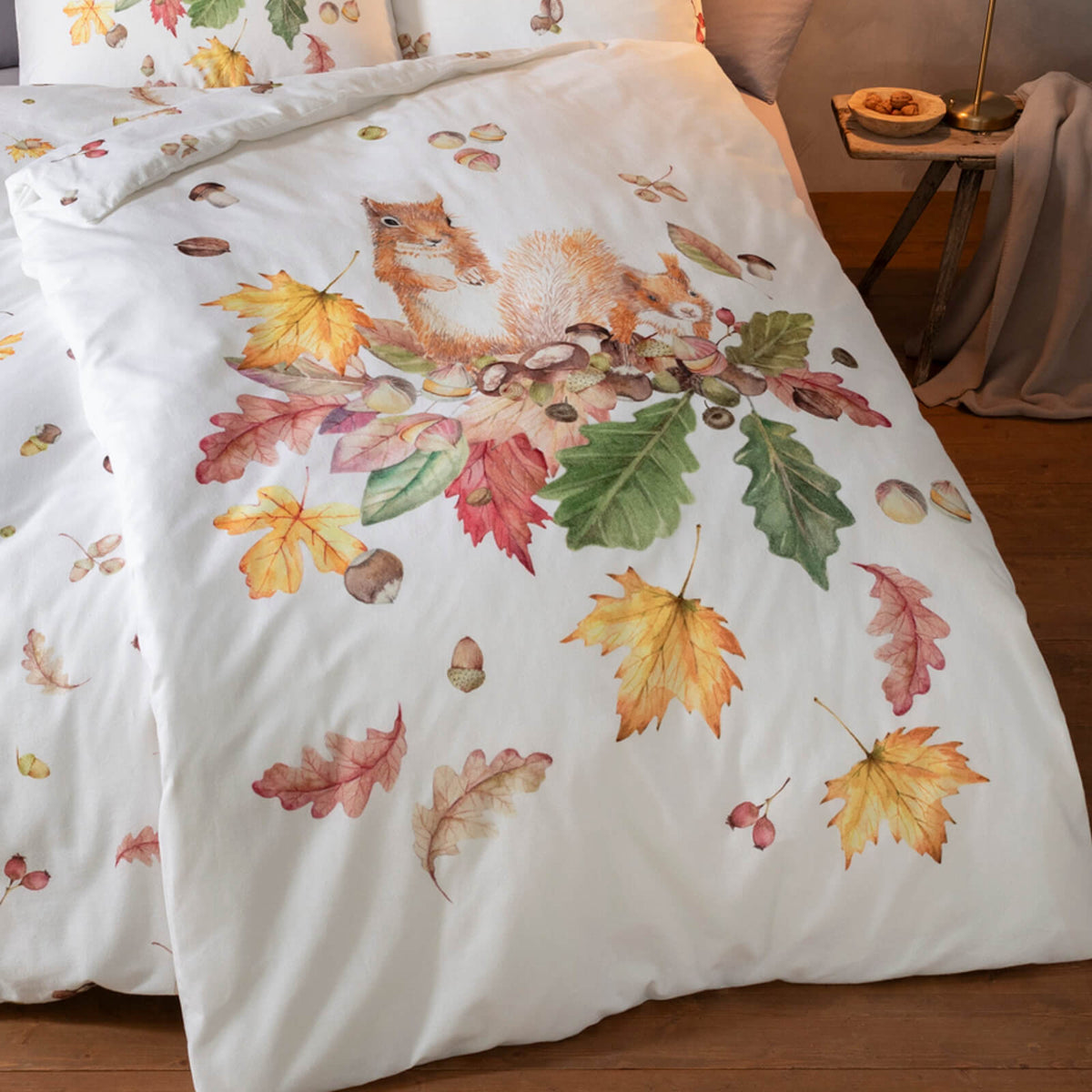 bettwaesche bettgarnitur herbst fruechte eicheln