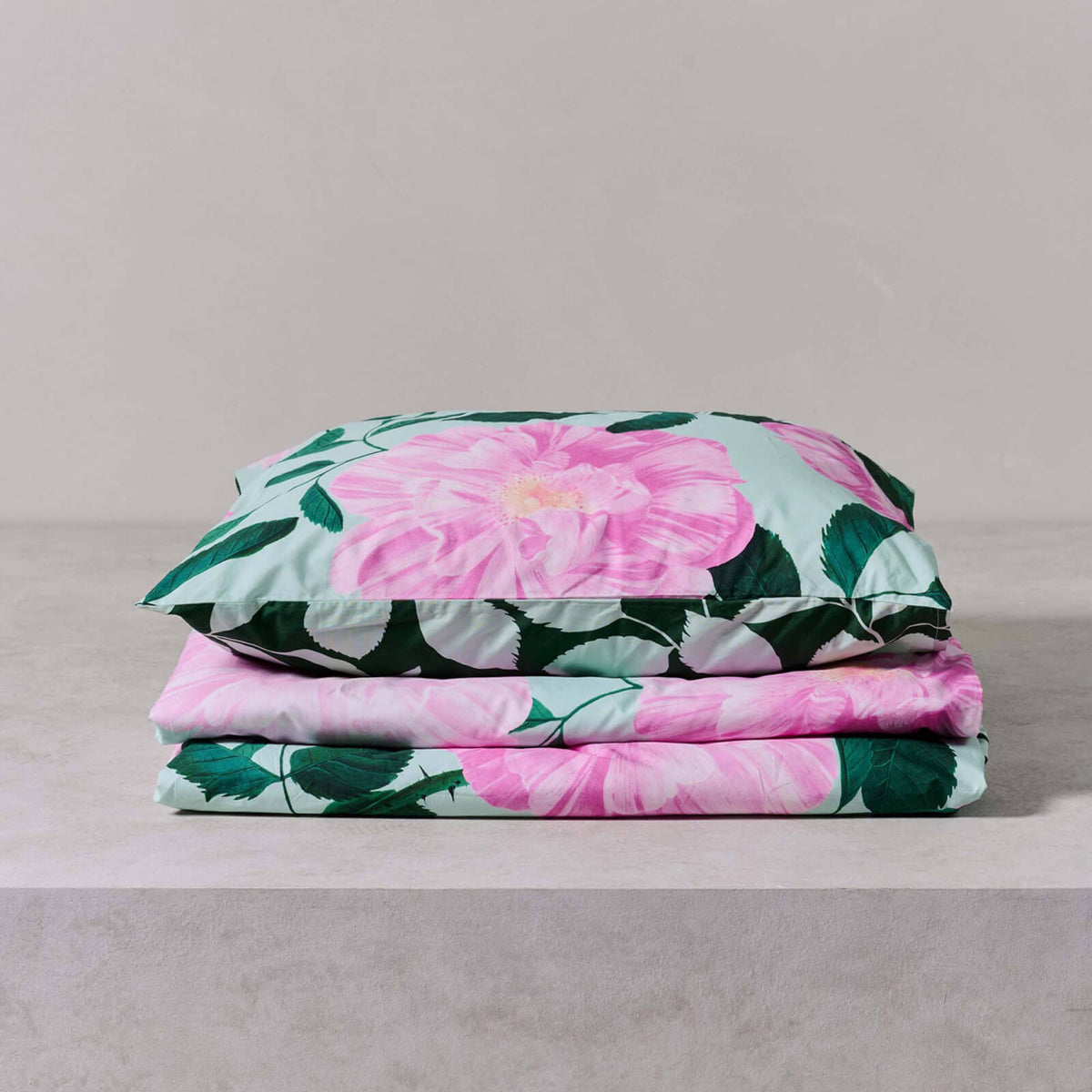 bettwaesche gebluemt blueten wende rosa