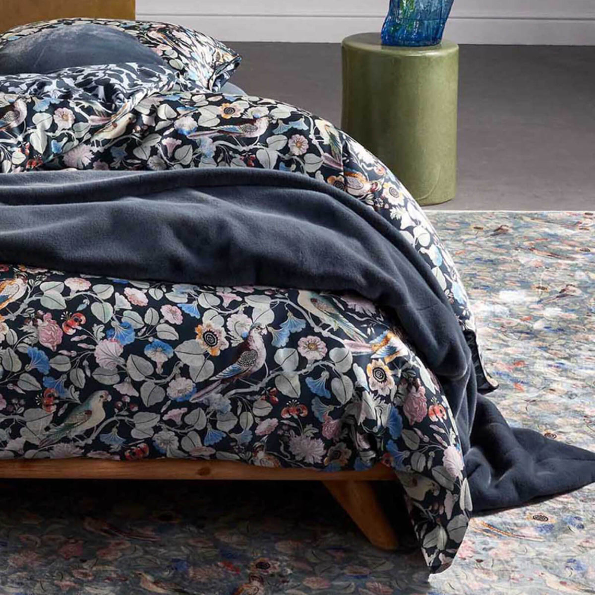 bettwaesche aleste wendedesign gebluemt blau grau