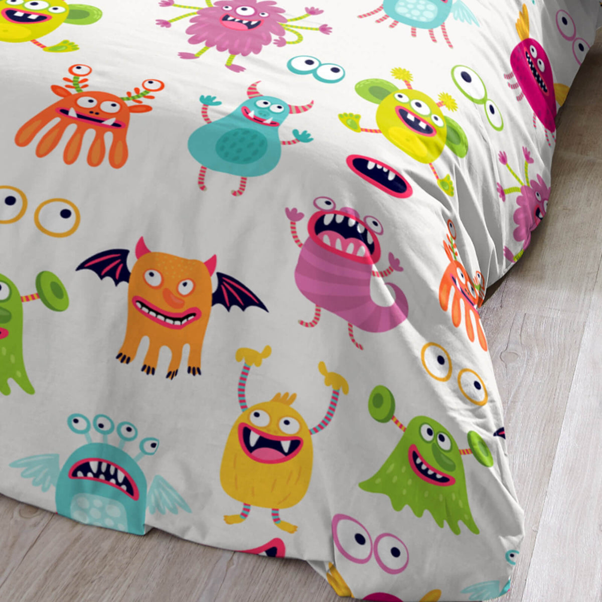 bettwaesche kreaturen alien wesen mund 
