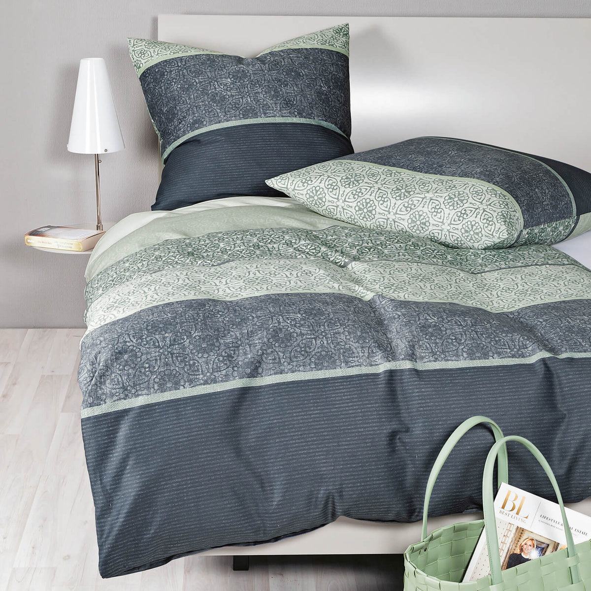 bettwaesche ornamente gestreift mako satin