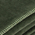 wohndecke kuscheldecke zweifarbig gruen
